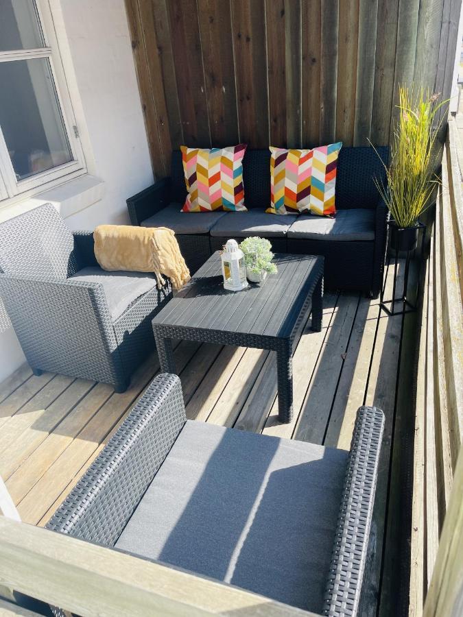 Aday - Central Terrace Apartment In Hjørring Екстериор снимка