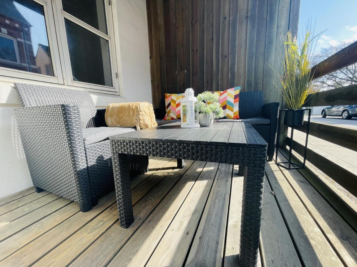 Aday - Central Terrace Apartment In Hjørring Екстериор снимка