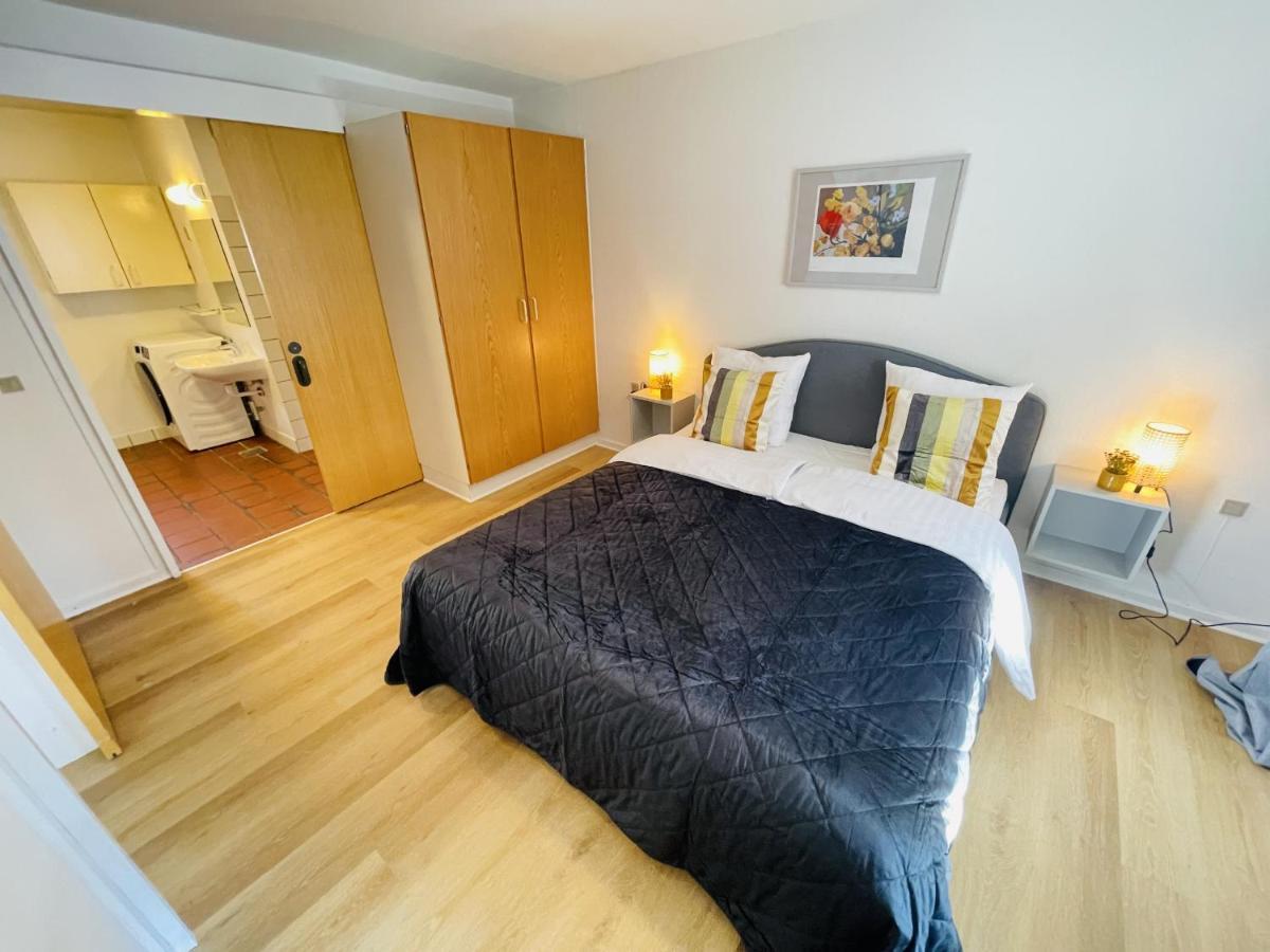 Aday - Central Terrace Apartment In Hjørring Екстериор снимка